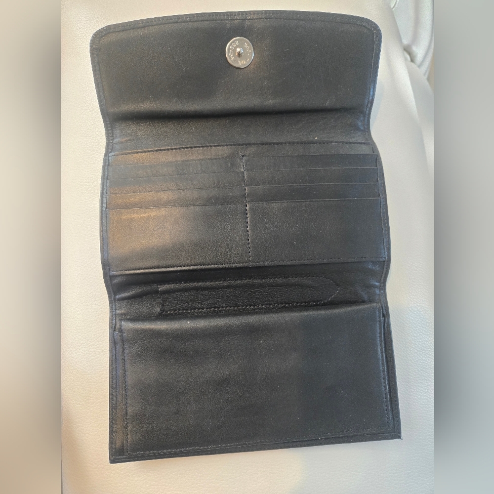 Vintage Coach Wallet - Picture 3 of 7
